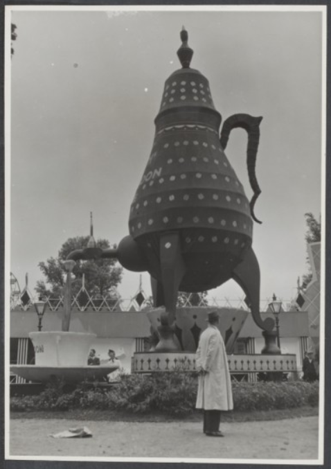 Kraantjespot tentoonstelling 1948